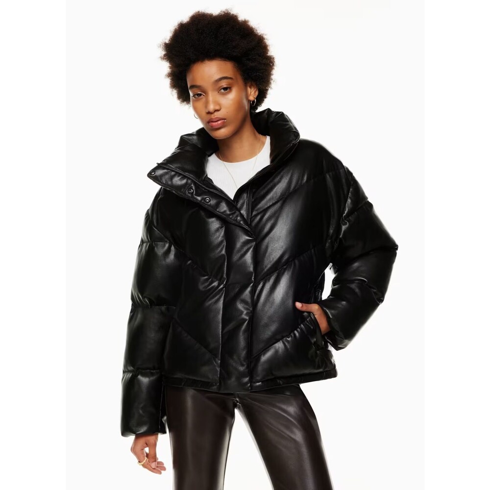 Aritzia Wilfred The Cloud Puff Black Quilted Zip Short Puffer Jacket Women’s XS